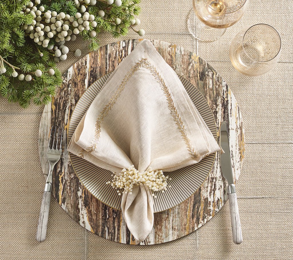 Spray Napkin Ring in Pearl, Set of 4