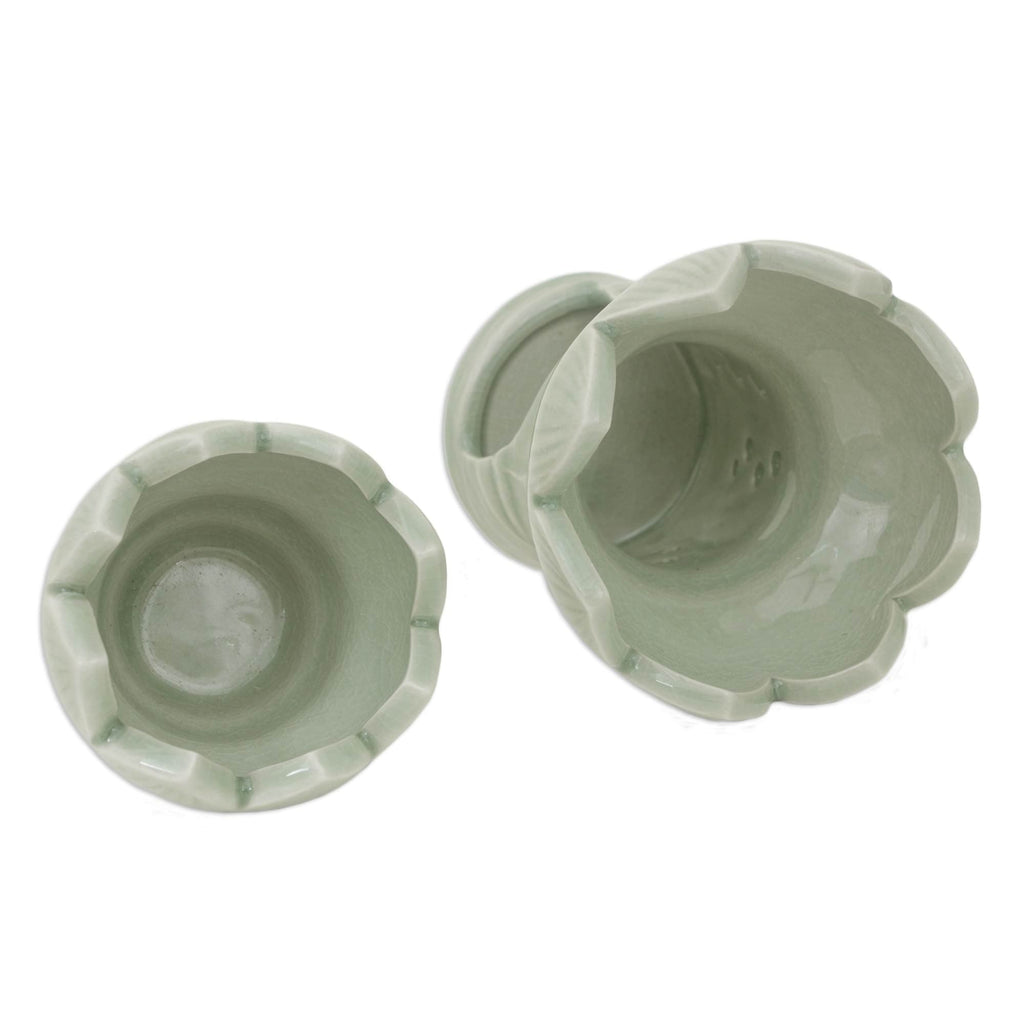 Handcrafted Thai Ceramic Oil Warmer Green Floral Tealight - Fragrant Lotus