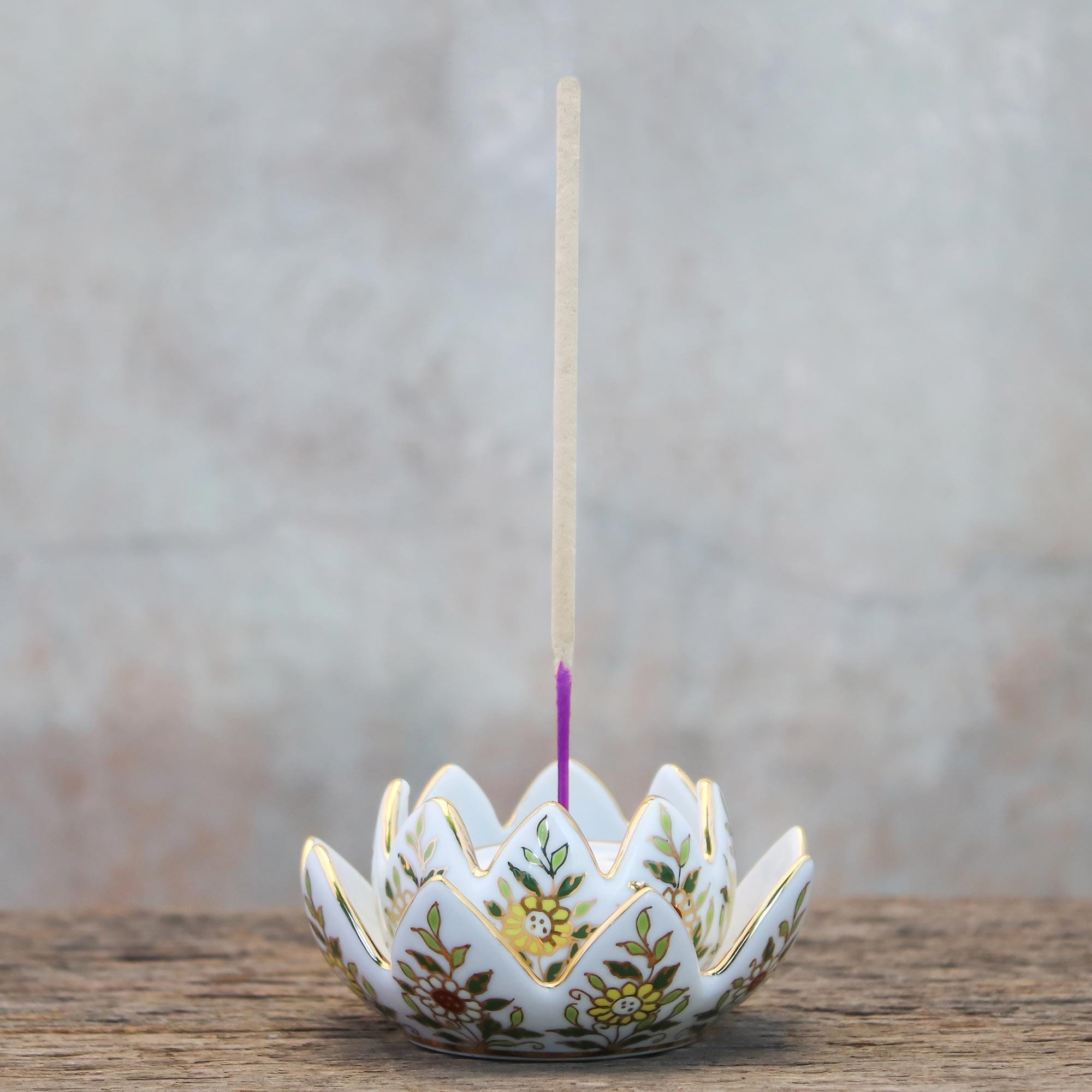 Benjarong Porcelain Incense and Candle Holder (3 Piece) - Lotus Scent